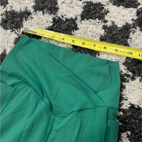 AERIE Women's Green High-Waisted leggings- FUN & FLATTERING 💚zoom in for details - Picture 3 of 8